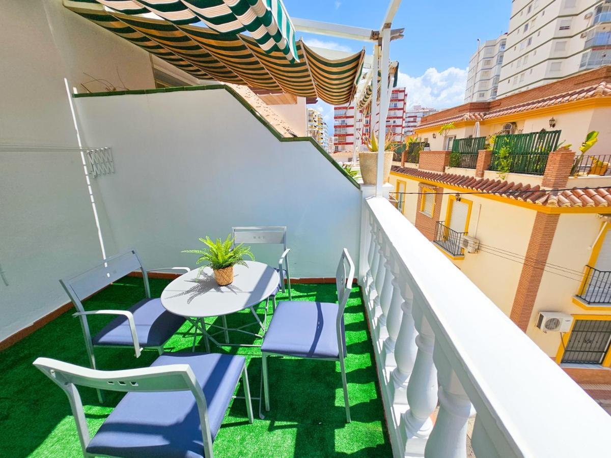 Yeti Atico Beach - Alojamientos La Torre Torre Del Mar Εξωτερικό φωτογραφία